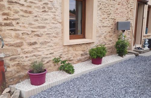 Brevilly House | Gîte Saint Sauveur