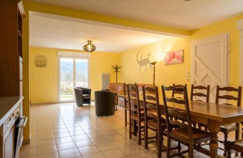 Rupt-sur-Moselle Apartment | Gîte sanglier