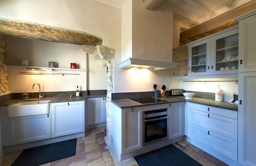Verfeuil Apartment | Gîte Sartre - charming gîte for 4 to 6 people on a large wine estate