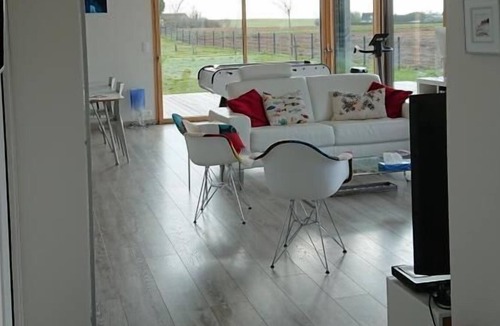 Cuhon House | Gîte Siette des Moulins