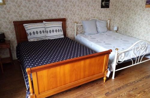 Asquins Apartment | Gîte Sous L' Orme