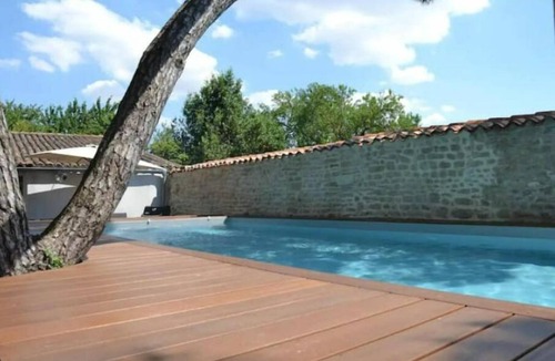 Marsilly House | Gîte "sous les Pins" - 9 Pers