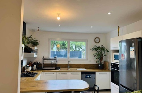 Trange House | Gîte Spacieux au Mans, Calme & Terrasse, 7 Pers.