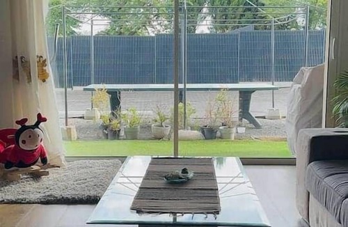 Trange House | Gîte Spacieux au Mans, Calme & Terrasse, 7 Pers.