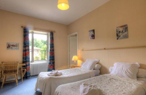 Parigny House | Gîte spacieux avec activités de loisirs et espace extérieur - FR-1-496-160