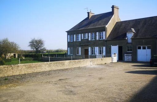Sainte-Mere-Eglise House | Gîte spacieux et chaleureux