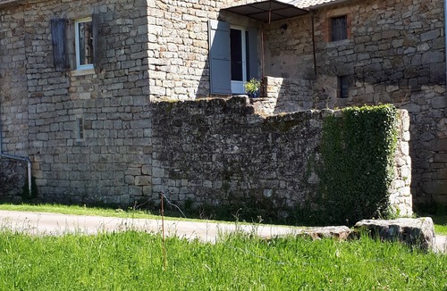 Saint-Genest-de-Bauzon House | Gîte Sud Ardèche La Chèvrerie (CLIM)