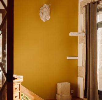 Salleles-d'Aude Apartment | Gîte Superbe L'Ecurie XIXème