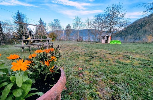 Dommartin-les-Remiremont Cottage | Gîte Tiffanie - SPA Jacuzzi Sauna Fishing pond