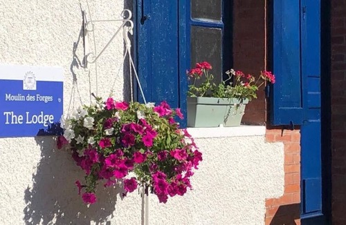 Moutier-Malcard House | Gîte-The Lodge