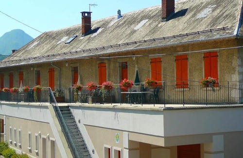 Thoiry House | Gîte - THOIRY - Gîte