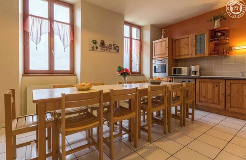 Thoiry House | Gîte - THOIRY - Gîte