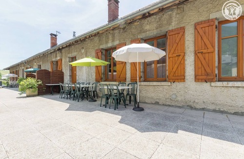 Thoiry House | Gîte - THOIRY - Gîte