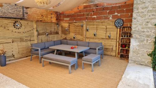 Ventenac Apartment | Gîte Tintinnabule