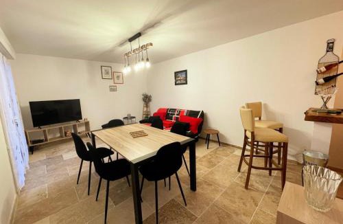 Sublaines House | Gîte Touraine confort moderne avec wifi et parking privé - FR-1-381-603