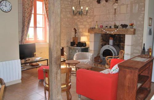 Saint-Senoch House | Gîte Tourangeau près de Loches avec Cheminée et Jardin - FR-1-381-40