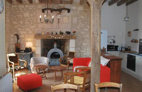 Saint-Senoch House | Gîte Tourangeau près de Loches avec Cheminée et Jardin - FR-1-381-40