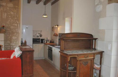 Saint-Senoch House | Gîte Tourangeau près de Loches avec Cheminée et Jardin - FR-1-381-40