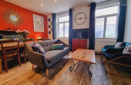 Wallers House | Gîte tout confort avec jardin, près de Valenciennes - 5 chambres, équipements bébé, borne électrique - FR-1-510-188