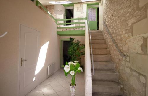 Descartes House | Gîte tout inclus au cœur de Descartes, idéal pour familles, proche sites touristiques, confort assuré - FR-1-381-586