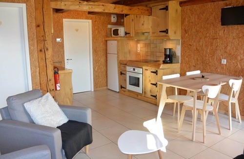 Les Moussieres Apartment | Gîte Tré Le Grenier - Le Bas