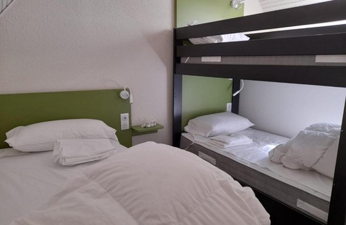 Eaux-Bonnes Hostel | Gîte Tribü