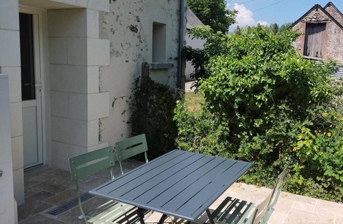 Saint-Branchs House | Gîte Val de Loire private access: 2/4 persons