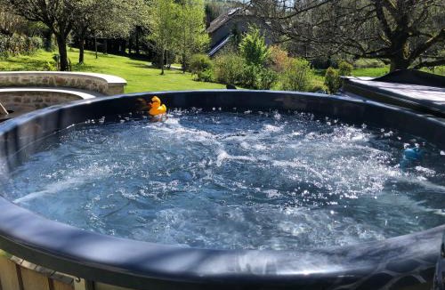 Saint-Sylvain Villa | Gîte Val Souvigne