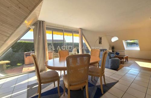 Souligne-Flace House | Gîte Valia - 10 pers. - piscine - jacuzzi