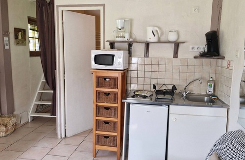 Fatouville-Grestain House | Gîte Vanille for 2–3 Guests, Near Honfleur with Pool