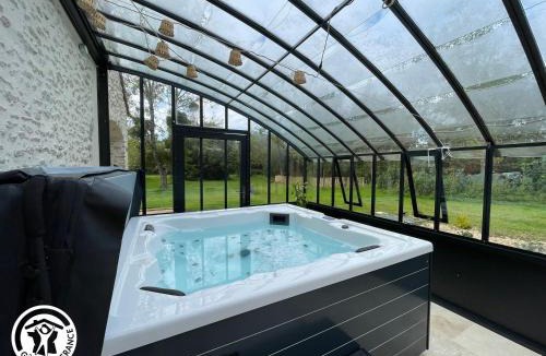 Les Pineaux House | Gîte Vendée avec Spa et Terrasse - FR-1-426-592
