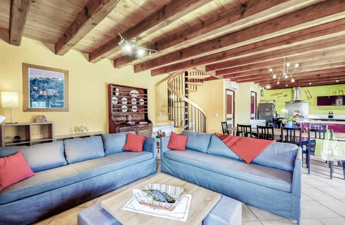 Thegra House | Gîte Ventoulou - Thegra