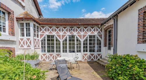 Sainte-Gemme-Moronval House | GÎTE VIGNERAIE