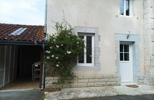 Pouillon Apartment | Gîte Villa LORTIN