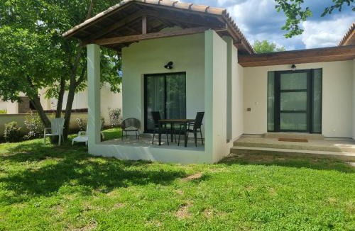 Aveze Apartment | Gîtes Boisé en Cévennes - Ô Jardin d'À Côté pour 2 pers max