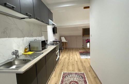 Givet Apartment | Gîtes by Hôtel Les Reflets Jaunes