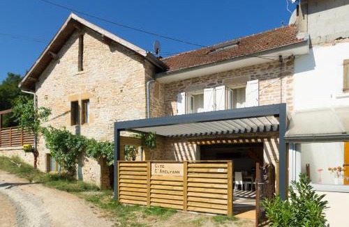 Panossas Apartment | Gîtes d'Amelyann