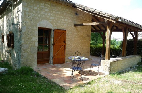 Castelnau-Montratier-Sainte-Alauzie House | Gîtes de France® - Gîte de Roquefau