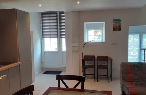 Saint-Pierre-du-Regard House | Gîtes des Vergers "Les Pruniers" in Suisse Normande