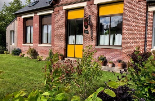 Bailly-en-Riviere House | Gîtes de France® - Roseline's school