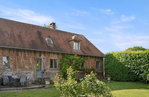 Mesnieres-en-Bray House | Gîtes de France® - Beau Soleil