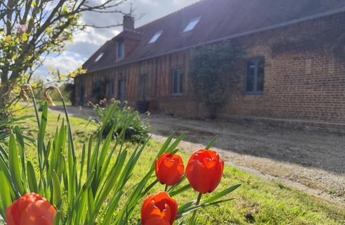 Mesnieres-en-Bray House | Gîtes de France® - Beau Soleil
