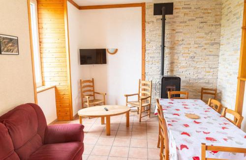 Villeneuve House | Gîtes de france 3 épis 6/7 pers à la chaze
