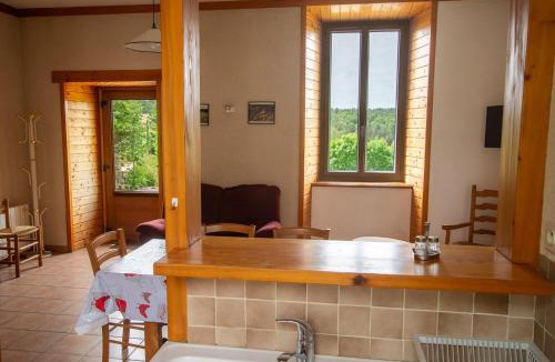 Villeneuve House | Gîtes de france 3 épis 6/7 pers à la chaze