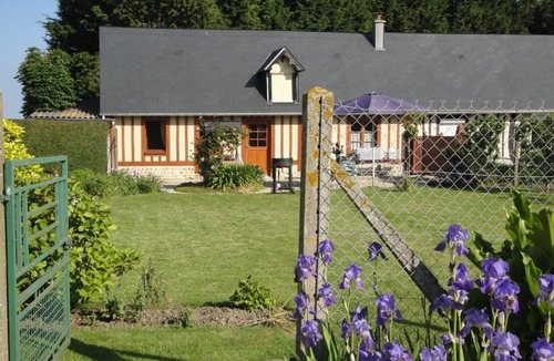 Paluel House | Gîtes de France® - In Janville