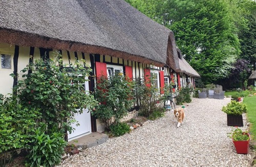 Limpiville House | Gîtes de France® - Jacquotte's Chaumière