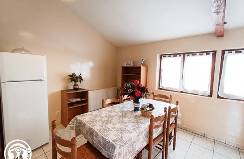 Saint-Perdoux House | Gîtes de France® - La Vue Verdoyante