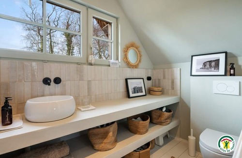 Ermenouville House | Gîtes de France® - La Petite Chaumière