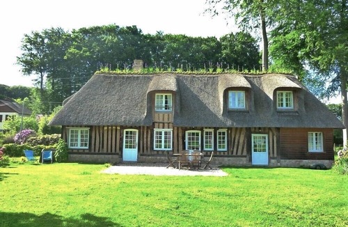 Ermenouville House | Gîtes de France® - La Douce Chaumière