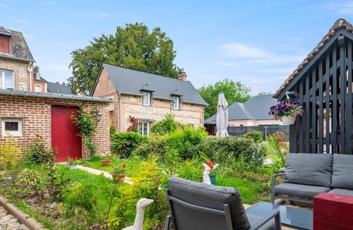 Saint-Saens House | Gîtes de France® - La Lampèrierre